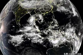 憋不住？高水温区发酵，新台风胚胎93W生成，2号台风快了吗？图片