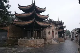 河南一座“脚踏三省”的千年古镇，无需门票，被称为“豫之屏障”图片