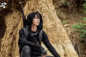 肖宇梁私密视频遭曝光，前女友曾与数名偶像恋爱，娱乐圈有多乱？图片