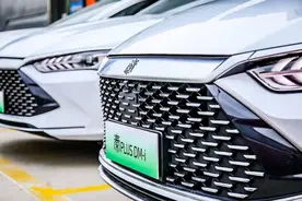 9月销量近4万辆，夺下A级车“销冠”，比亚迪秦为啥这么“火”？图片