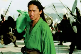 2002年，张艺谋投资3000万美元拍摄的《英雄》值吗？图片