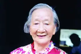 红军团长王泉媛被俘，沦为敌人侍妾，数年后再见前夫已经是副国级图片