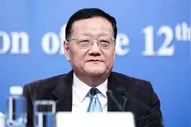 凤凰卫视创办人沽清持股 紫荆文化及何超琼接手图片