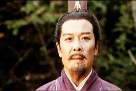 魏延立功心切，却不幸中计，多亏黄忠救了他图片