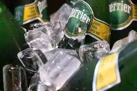 气泡水里装着中国的阶层画像图片