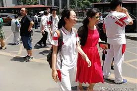 本科段压线生，选择本省还是外省就读？公办还是民办高校？图片