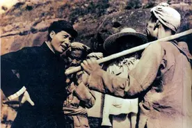 毛主席一生艰苦朴素，与墨子“节用”、“非乐”主张有何联系？图片
