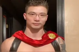 如何评价大司马“肌肉金轮”？PDD：太gay了！周淑怡：我脸红了图片