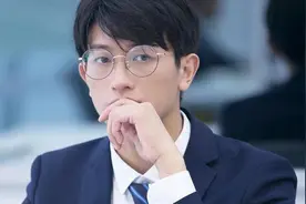 丁辉的人生太真实：学历的敲门砖，让很多人注定与体面的工作无缘图片