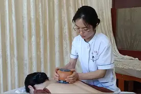 【岐黄之术】淄博市中西医结合医院孙平：火龙罐治疗颈肩腰腿疼图片