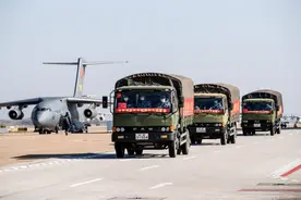 汽车兵只是开车而已？哪那么容易，看看这些训练要求，叹为观止图片