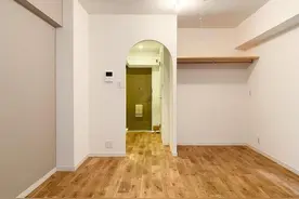 日本年轻人流行不买房，租套公寓家电齐全，自买家具入住省钱省事图片