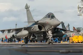 印媒：“阵风”战斗机武器系统配置电子战能力，从此不惧巴铁图片