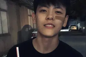 短发颜值爆表，日本网友惊叹：中国这是派男人来比赛篮球？图片