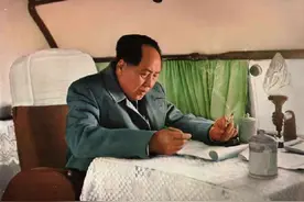 1949年，杨开慧哥哥杨开智给毛泽东写信求官职，主席如何回信？图片