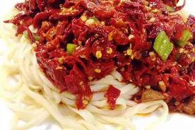 「新疆美食」辣皮子拌面中家乡的味道图片