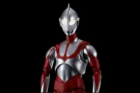 万代推出40cm高的合金新·奥特曼！眼睛可发光？图片