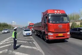 货车每天只开8小时，网友：夜间停止作业是根本，专家：值得借鉴图片