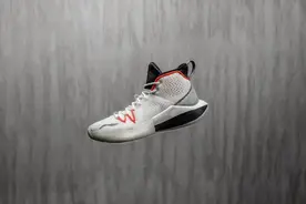 朱朝阳同款小白鞋登顶6月销量榜图片