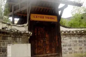 钟赤兵：单腿走完长征，贺子珍曾舍命相救，晚年王家烈鞠躬谢罪图片