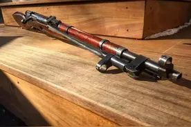 来自冰冷之地的“水连珠”—莫辛·纳甘步枪图片