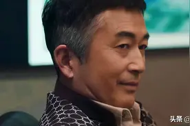他是《扫黑风暴》顾问，曾亲审高明远原型，8个字攻破其心理防线图片
