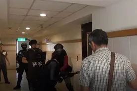 台湾诈骗团伙赴外国骗大陆民众！台警方竟称“若染疫得不偿失”图片