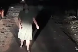 暖心！灭火救援后，女孩向消防员鞠躬感谢！图片