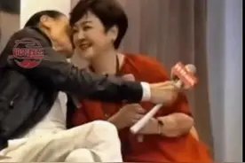 网传84岁谢贤和前妻复合共度余生，视频中两人公开拥吻举止亲密图片