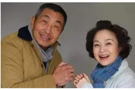 情史最干净的6位男星，个个娶初恋，恩爱35年0绯闻，圈里太稀缺图片