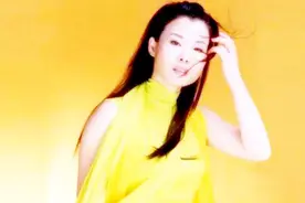 情歌还是老的好！叶凡一首《相思》无人不知，惋惜成了千古绝唱