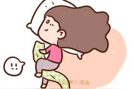 当女儿说“妈妈，夹着被子真舒服”，先别尴尬，你的回应很重要图片
