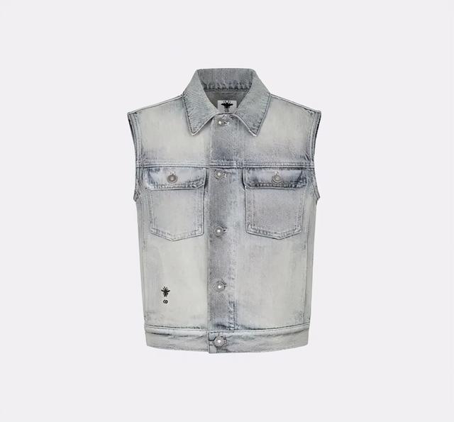 女明星秋季撞衫的第一件单品，我再也不说它鸡肋了