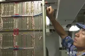 051C俄式神盾舰，里夫防空线路板细节，战士第一次见是懵的图片