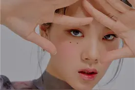 「bnt PHOTO」歌手BIBI拍摄bnt写真 谈参与TWICE主打歌作曲时心境图片