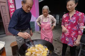 旅行记忆：上饶有个德兴，德兴有个大茅山，大茅山有个美食乌佬粿图片