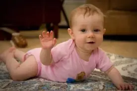 小朋友早期成长，是大脑"裁剪"的一个过程，经常被刺激会更发达图片