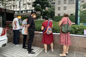 “卧底”洪崖洞相亲角：连97年的后浪都被「安排」了图片
