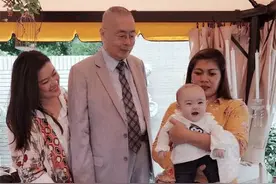 81岁得女，妻子小他36岁，著名钢琴家为10个月爱女设立5亿基金图片