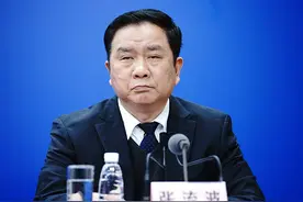 市面上的消毒纸巾、免洗洗手液等能否达到消毒效果？中疾控专家：肯定可以的图片