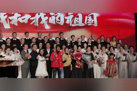 一展夕阳风采 龙岗中老年合唱艺术爱好者唱响《我和我的祖国》图片