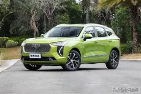 长城哈弗初恋，十万左右的售价，还带有三屏联动功能以及换挡拨片图片