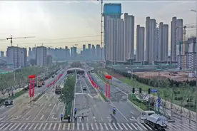 浐灞河隧道正式通车图片