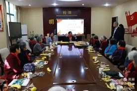 红色基因代代传 孝老爱亲美德扬—许昌市建设路小学重阳节主题活动图片