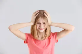 经常头晕头痛是怎么回事，造成头晕头疼的因素是什么呢？图片