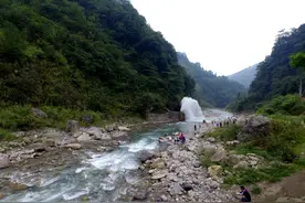 成都出逃好去处：山野旅行家的归宿，3大徒步胜地图片