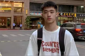 00后高三校草帅学弟，小奶狗弟弟也太可爱了图片