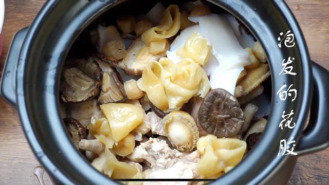 花胶鸡脚汤瘦肉瑶柱汤 2025年花胶瑶柱炖鸡脚