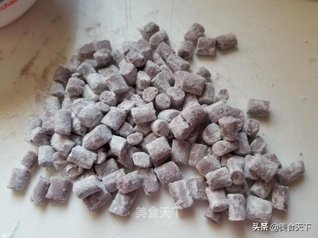 芋头的8种吃法！软糯入味，下饭又解馋，做一大盘都不够吃