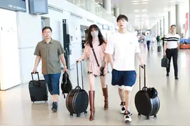 郑爽这些年的奇葩事件大合集图片